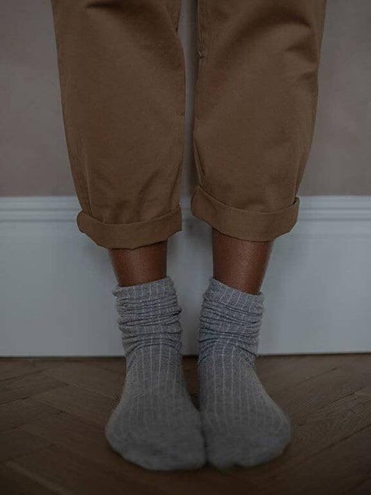 Organic Ribbed Cotton Socks: Bronze Womens