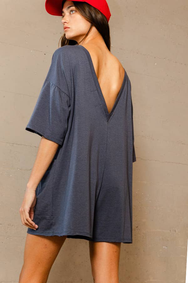 R5388 Crew Neckline V-back Oversized Solid Romper
