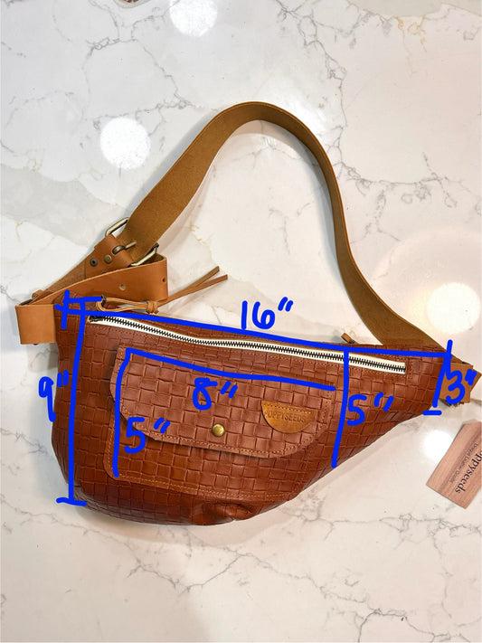 Brown Hatch Leather Crossbody - Pockets