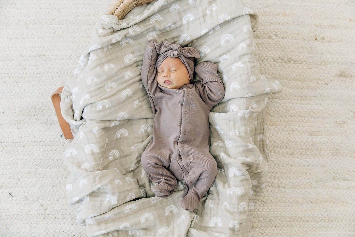 Sand Rainbow Muslin Quilt