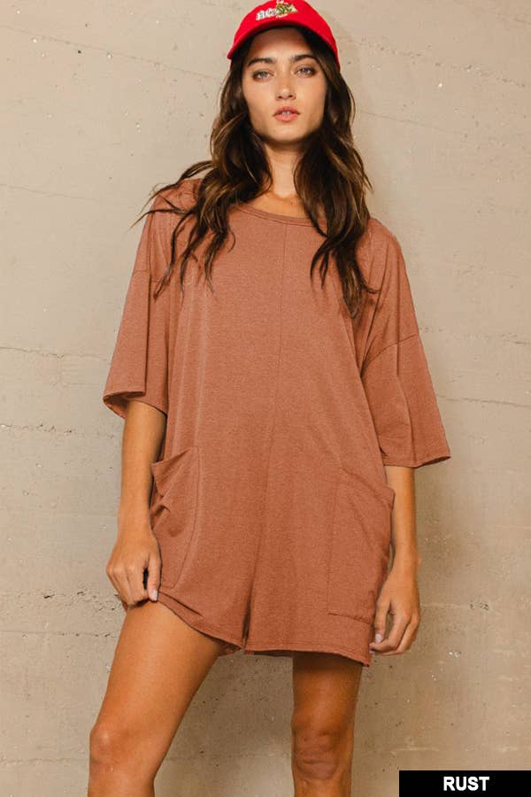 R5388 Crew Neckline V-back Oversized Solid Romper