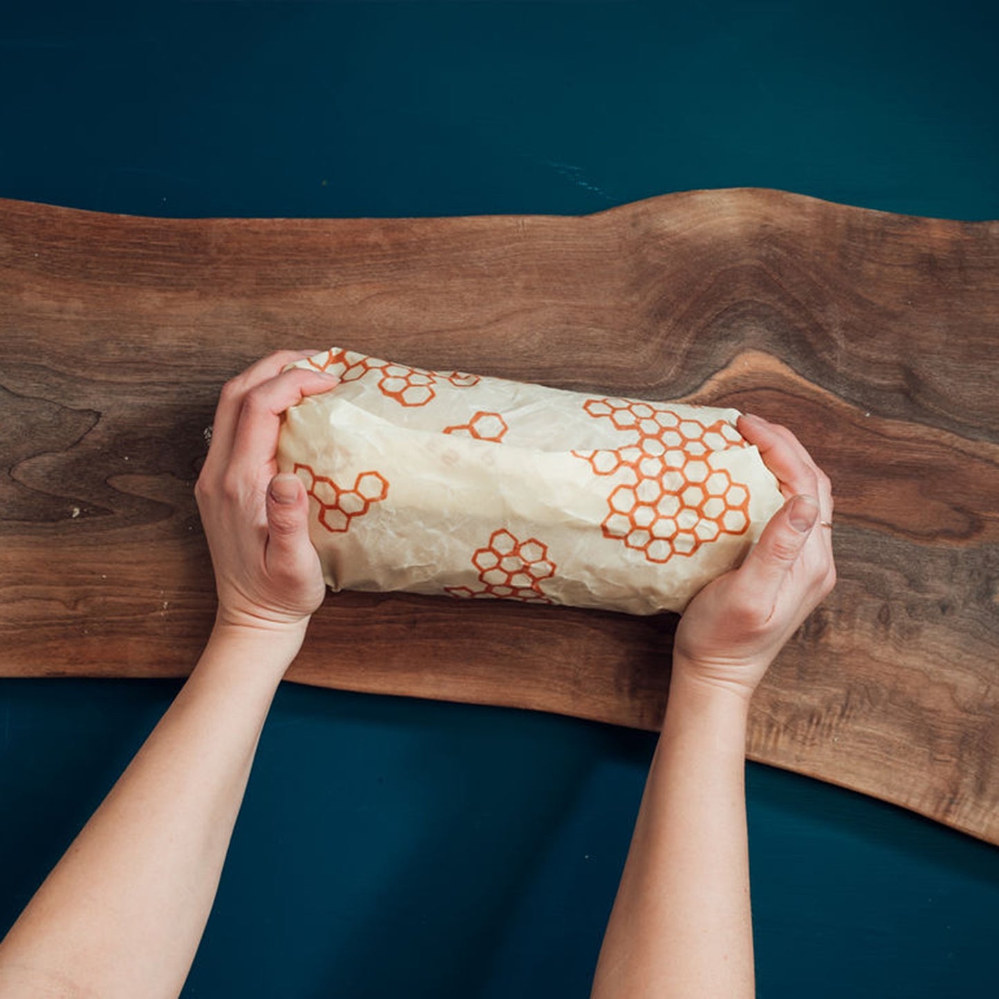 Bread Wrap Honeycomb Pattern