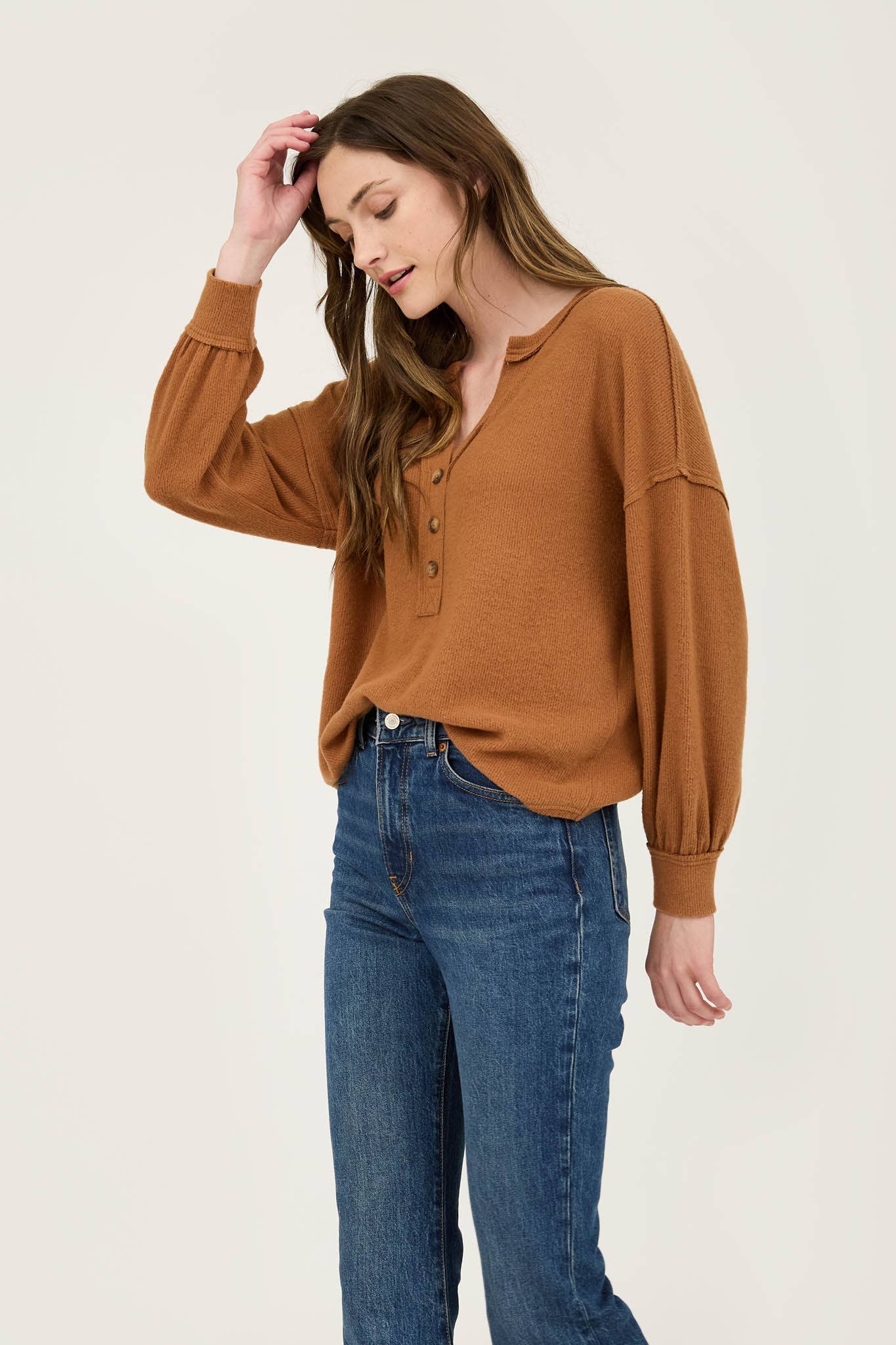 V NECK HALF BUTTON LONG SLEEVE KNIT TOP