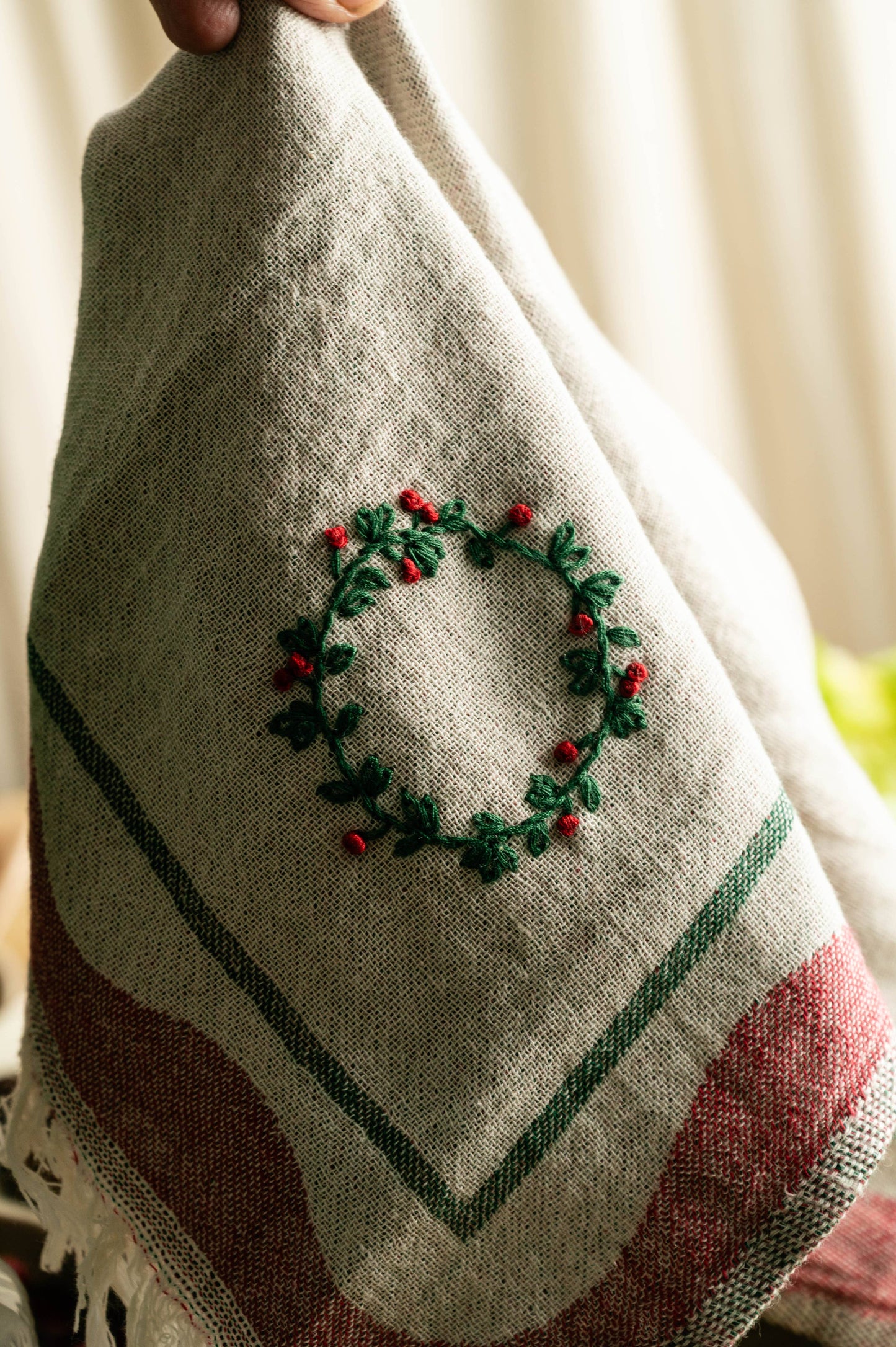 Wreath Hand-Stitched Tea Towel Set