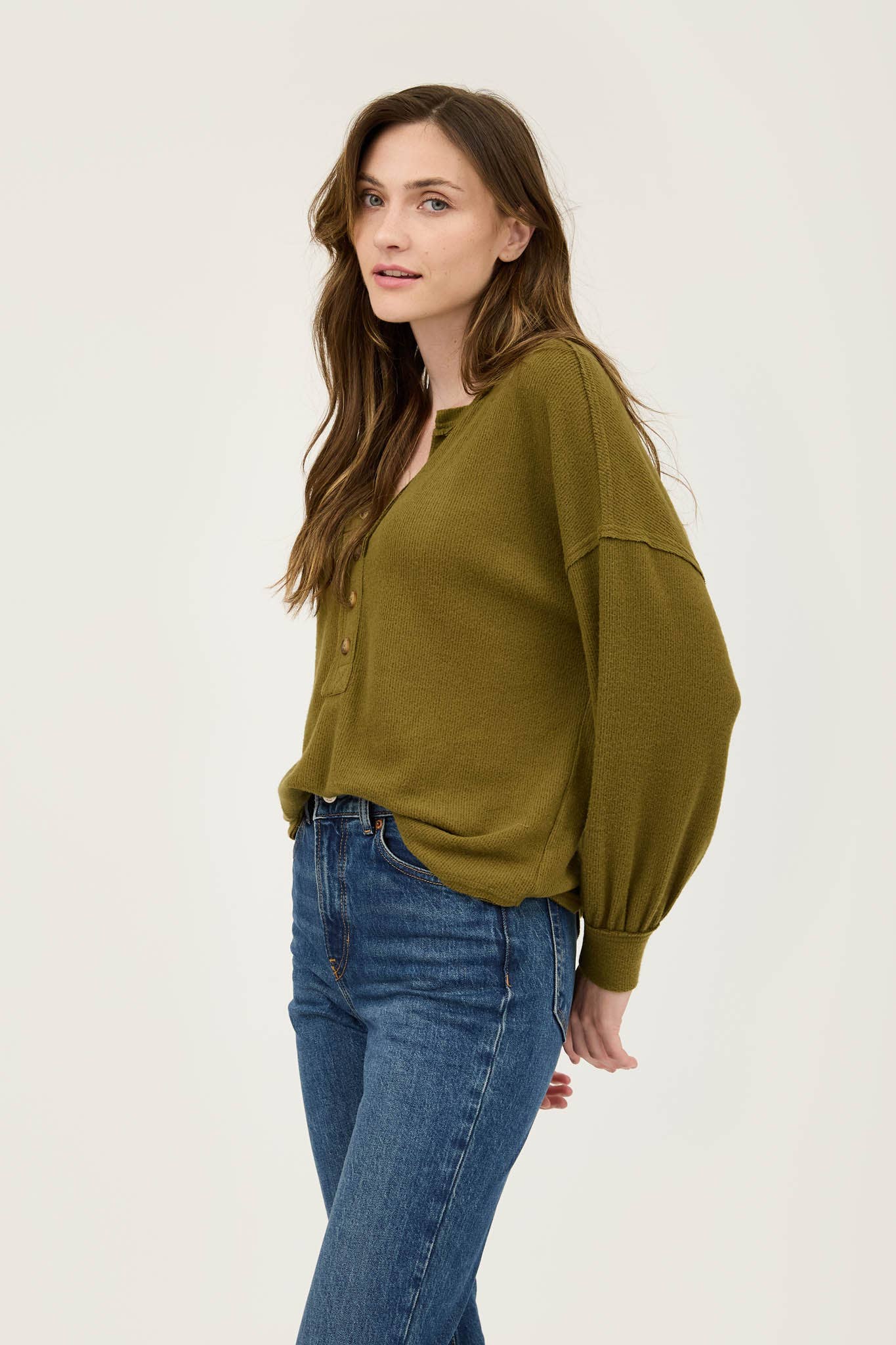 V NECK HALF BUTTON LONG SLEEVE KNIT TOP