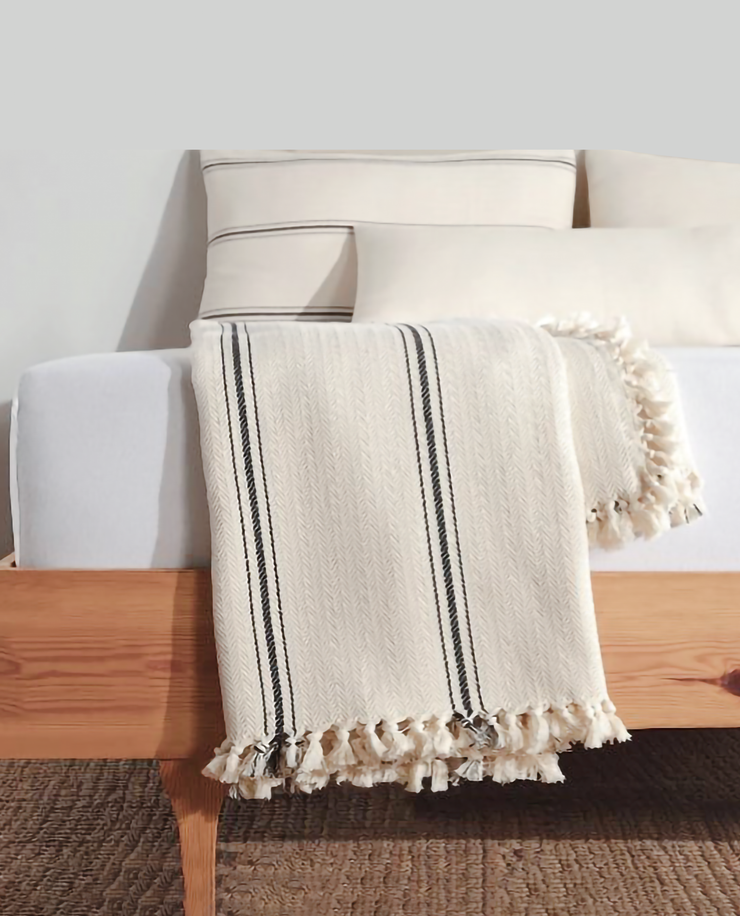 Soft Cream Farmhouse Throw Blanket & Bedspread