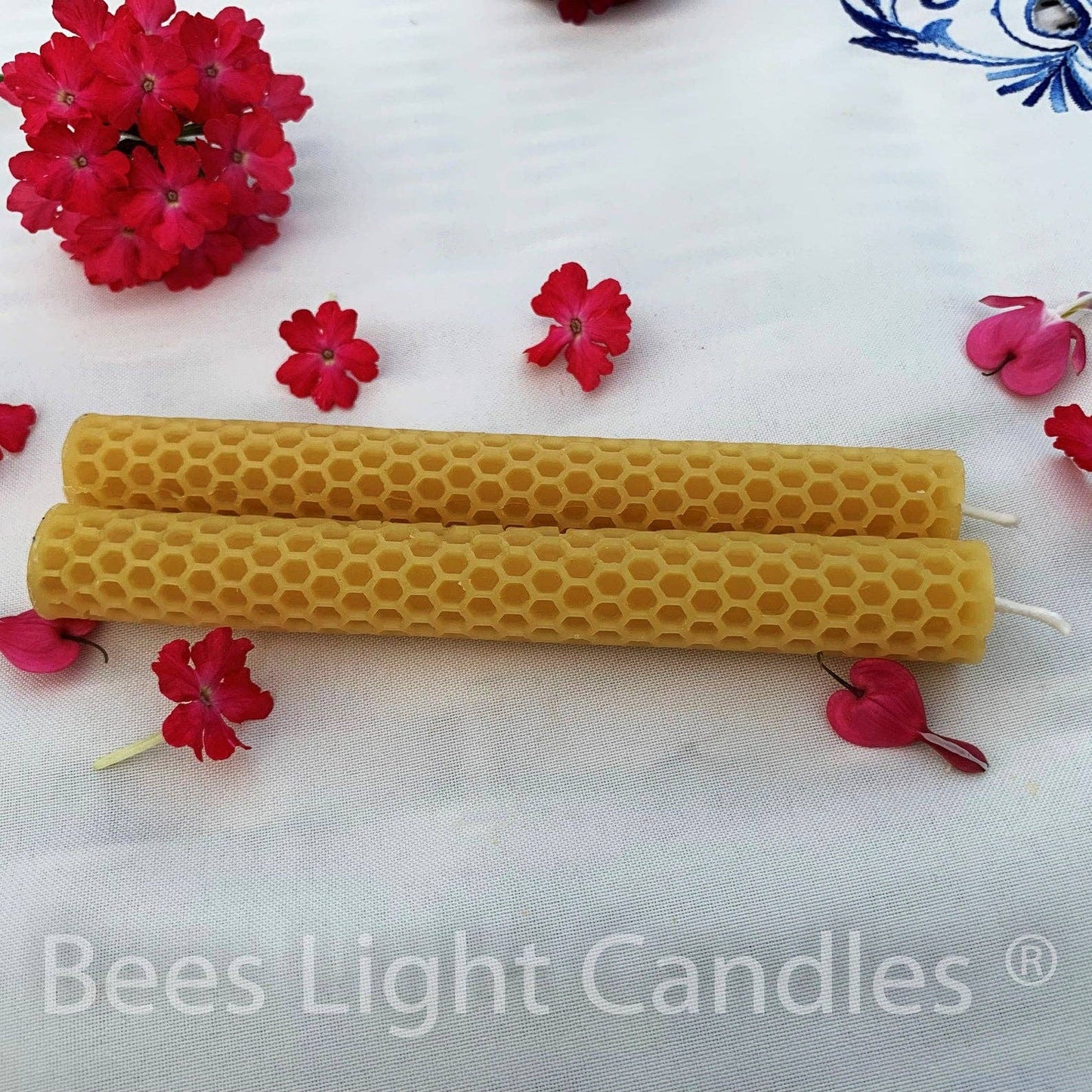 100% Pure and Natural Beeswax Honeycomb Taper Candles